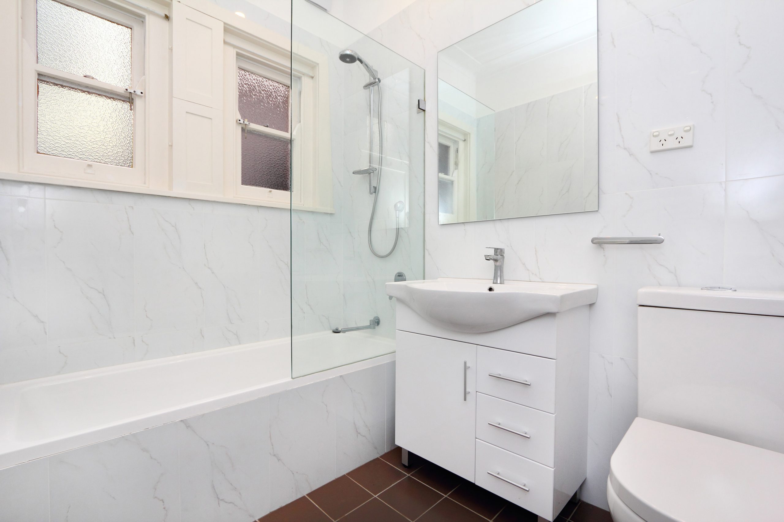 44 DouglasHaig Bath 44 DouglasHaig Bath