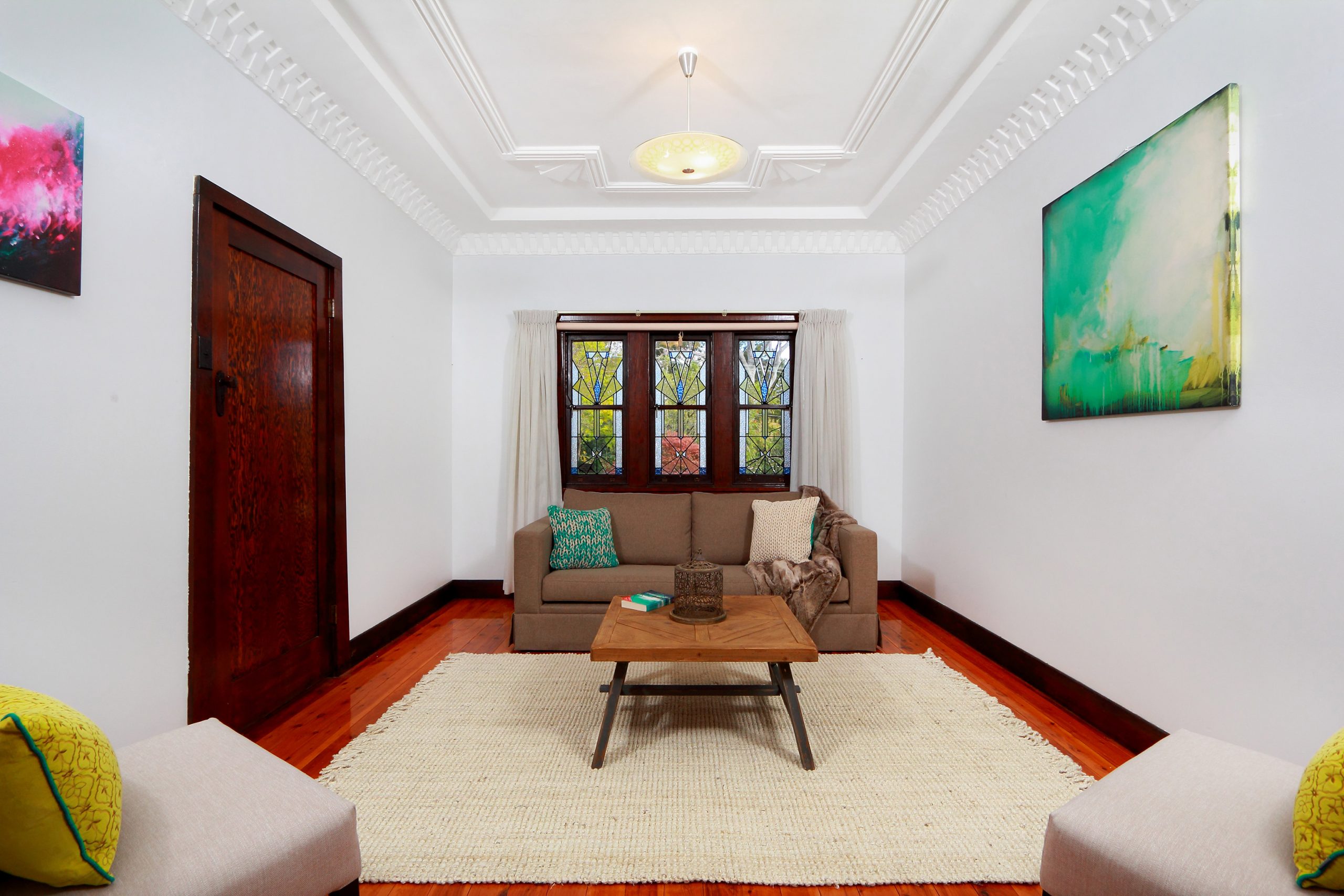 44 DouglasHaig Lounge 44 DouglasHaig Lounge